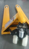 諾力叉車(chē)DF2.5噸3噸5噸手動(dòng)液壓搬運車(chē)叉車(chē)地牛手拉車(chē)托盤(pán)升降車(chē) AC2.5噸寬685叉長(cháng)1500聚氨酯輪 曬單實(shí)拍圖