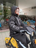 茨格曼電動(dòng)車(chē)擋風(fēng)被防雨擋風(fēng)衣冬季保暖連體加絨加厚保暖連體防水護膝 XXL(含帽子+把套）適合170-180cm 曬單實(shí)拍圖