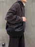 ANYSMIC奢侈高端品牌男士斜挎包餃子包潮牌胸包斜挎包可頌牛角包皮質(zhì)男包 黑色 小號 偏小 曬單實(shí)拍圖