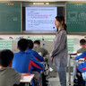 雅蘭仕小蜜蜂擴(kuò)音器導(dǎo)游會(huì)議老師教學(xué)上課講課專用喊話器隨身腰掛便攜式麥克風(fēng)戶外U盤插卡音箱播放器 S19黑色|大音量+TF播放+長續(xù)航 曬單實(shí)拍圖