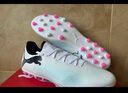 彪馬（PUMA）MG短釘貼合耐穿訓(xùn)練足球鞋男人造草坪釘鞋F(xiàn)UTURE7 107725 白-黑色-粉-01 44 曬單實拍圖
