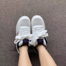 靖話復(fù)古酒紅色面包鞋女2025春夏季新款板鞋厚底小白鞋休閑百搭運動鞋 白酒紅 37 (235mm) 曬單實拍圖