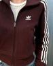 阿迪達斯 （adidas）三葉草系列 女 KNITTED TOP 針織外套 IN6061 深棕  M  曬單實(shí)拍圖