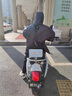 維奈騎車(chē)防寒服電動(dòng)車(chē)擋風(fēng)衣冬季加厚加絨防風(fēng)防雨保暖防水擋風(fēng)被摩托 一體式黑色連帽【男女同款】 XL100-130斤 曬單實(shí)拍圖