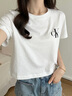 Calvin Klein Jeans夏季女士純棉字母印花潮流ck辣妹短款短袖T恤J223495 YAF-月光白 XS 曬單實(shí)拍圖