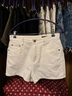 MO&Co.涼感低腰白色直筒休閑棉質(zhì)牛仔短褲M(mǎn)BD2SOTT53moco 牛仔白色 L 28 曬單實(shí)拍圖