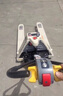 杭叉雷翼mini全電動(dòng)叉車1.5噸2噸鋰電液壓搬運(yùn)托盤裝卸車小型地牛手推車CBD15-WS-D長(zhǎng)續(xù)航 經(jīng)濟(jì)耐用款-鋰電2噸-寬腿-685mm 曬單實(shí)拍圖