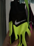 耐克（NIKE） 女子輕質(zhì)跑步手套 男士觸屏自行車全指保暖騎行防風馬拉松跑步 男款NRGG0719 M 曬單實拍圖
