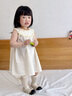 幼歌（YOUGE）【50支水洗棉】夏季嬰幼兒甜美純色無(wú)袖公主刺繡全棉連衣裙 米白 90 cm 曬單實(shí)拍圖