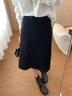 麥檬MM商場(chǎng)同款24年春新品A字經(jīng)典直筒黑色半身裙女5F2140691 黑色 S 曬單實(shí)拍圖