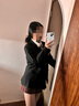 椿奈社原創(chuàng)jk格裙制服秋季原創(chuàng)正版學(xué)院風(fēng)套裝百褶裙子半身裙套裝 大紅格裙+黑西裝+襯衫+領(lǐng)帶+徽章 L 曬單實(shí)拍圖