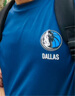 NBA官方-【限時秒殺】湖人/勇士 休閑男女運動夏季寬松速干T恤短袖 獨行俠隊/藏青-速干T恤 L 曬單實拍圖