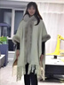 TKHE斗篷披肩女新款秋冬加厚加絨純色外套時(shí)尚流蘇寬松連帽披風(fēng)大衣 棕色 1 曬單實(shí)拍圖