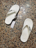 JCZS德國防臭男士人字拖鞋防滑耐磨夏季2025新款外穿室內特大碼涼耐磨 白色【防臭潮流舒適】 40 【建議買(mǎi)大一碼】 曬單實(shí)拍圖
