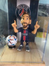 minispace足球球星人偶世界杯梅西手辦C羅紀念品玩偶公仔擺件生日禮物男 梅西12cm＋人物背景展示盒 MX2023001 曬單實拍圖