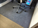 詩(shī)維蔻地毯臥室電競房電腦椅辦公桌轉椅地墊高級感加厚隔音地毯耐臟地毯 灰色-TPE單條紋【6mm】 60cm*90cm 曬單實(shí)拍圖