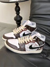 耐克（NIKE）【定制球鞋】Air Jordan 1Mid 除夕年獸 CNY國風(fēng)禮盒 高幫 籃球鞋 42.5 曬單實(shí)拍圖