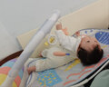 澳貝（auby）新生嬰兒玩具腳踏鋼琴乳膠健身架搖搖椅健身架2合1多功能新生禮物 藍牙乳膠搖椅健身架 曬單實(shí)拍圖