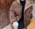 妙奕嘉棉服女2024新款秋冬季女裝外套棉襖女士棉衣短款時(shí)尚面包服小個(gè)子 復古港風(fēng)棋盤(pán)格翻領(lǐng)咖色棉服 M 【建議85-108斤】【卡碼拍大】 曬單實(shí)拍圖