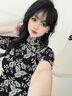 逸紅顔（E.Beauty）芳辰2025夏新款書(shū)香文藝氣質(zhì)高彈針織滿身繡改良旗袍小黑裙 花色 M 曬單實(shí)拍圖