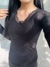 浪莎保暖內衣女士冬季帶胸墊加絨加厚晴綸發(fā)熱打底衫上衣修身美體秋衣 黑灰 單件上衣 L （推薦體重110-140斤） 曬單實(shí)拍圖