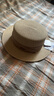 櫪野帽子女夏天大檐平頂草帽大頭圍顯臉小防曬平沿帽百搭防曬禮帽涼帽 卡其色咖帶 M碼（55-57.5cm） 曬單實(shí)拍圖