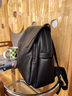 viney雙肩包女新款牛皮大容量初中高中大學(xué)生書(shū)包輕便百搭旅行時(shí)尚背包 【黑色】送老婆女朋友高級感實(shí)用 戶(hù)外出游高顏值通勤休閑旅游包 曬單實(shí)拍圖