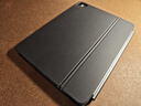 七千熊適用iPadPro11輕薄鋁合金妙控鍵盤(pán)13英寸25款Air7/6/5蘋(píng)果平板10.9/12.9磁吸雙面保護套智能觸控板 【升級觸點(diǎn)直連+6排鋁合金款】黑灰色 適配iPadAir7(M3)/6( 曬單實(shí)拍圖