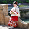 諾佳微淇馬面裙加絨女童套裝中國(guó)風(fēng)兒童漢服裙冬裝新款大童中式玉兔拜年服 上衣+裙子 150碼【推薦身高140左右】 曬單實(shí)拍圖