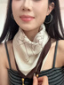 俞兆林磁吸扣棉麻方巾絲巾女春秋冬季百搭護頸領(lǐng)巾三角圍巾保暖圍脖禮盒 杏色線(xiàn)條簡(jiǎn)筆畫(huà)---磁吸扣 曬單實(shí)拍圖