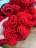 一面墻情人節禮物送女友閨蜜生日禮物高級感玫瑰花束毯子成品辦公室午睡 【手工花束毯-繁花大】-1.5m+63朵玫瑰花-送禮品袋 曬單實(shí)拍圖