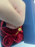 中國黃金（CHINA GOLD）小桃花黃金手鏈女士999足金紅繩手鏈生日禮物送女朋友老婆足金桃花紅繩手串+玫瑰禮盒【紀念品】 曬單實(shí)拍圖
