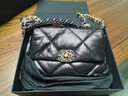香奈兒（Chanel）19Bag 雙鏈條 羊皮 口蓋包 單肩斜挎包 禮盒 送女友節日送禮 B03215-94305小號 26*9*16cm 曬單實(shí)拍圖