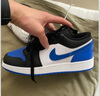 耐克（NIKE）Air Jordan 1 AJ1黑綠腳趾低幫復古減震防滑耐磨運動(dòng)休閑籃球鞋 553560-140藍白 40 曬單實(shí)拍圖
