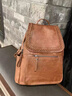 OMTO輕奢品牌女士雙肩包女女新款頭層牛皮時(shí)尚復古大容量包包防盜背包 Y038-焦糖色(PU款) 曬單實(shí)拍圖