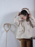 Teenie Weenie  Kids小熊童裝秋季女寶寶連帽刺繡印花短款風(fēng)衣外套 米色 100 cm 曬單實(shí)拍圖