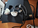 興戈EW200 可換線HiFi有線耳機(jī)動圈高音質(zhì)大聲場聽聲辨位吃雞入耳式電腦游戲電競音樂耳塞 EW200【3.5帶麥】線長約1.7M 曬單實(shí)拍圖