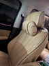 朗琥騰勢D9/N9/N7/N8/Z9GT專(zhuān)用汽車(chē)頭枕護頸枕腰靠汽車(chē)用品裝飾枕頭 皮革絨S款【鎏年棕·頭枕】 曬單實(shí)拍圖
