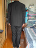 紗格大碼西服男套裝加肥加大西裝外套胖子寬松特大號正裝新郎結婚西服 黑色【西裝+西褲】 5XL (建議215-225斤) 曬單實(shí)拍圖