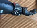 Alpinestars GP PRO R4 a星摩托車(chē)騎行手套賽道皮手套機車(chē)比賽防摔長(cháng)手套 黑色10 L 曬單實(shí)拍圖