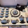 見(jiàn)智景德鎮窯變功夫茶具套裝家用天目釉辦公室會(huì )客陶瓷側把泡茶壺茶杯 天目釉【拉絲側把壺套組15頭】 【高端禮盒-送禮有面】 曬單實(shí)拍圖