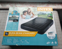 INTEX 64142雙人內(nèi)置枕頭充氣床墊家用睡墊戶外帳篷墊折疊床含電泵N 曬單實(shí)拍圖