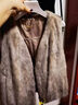 北杳貂毛馬甲女水貂皮短款皮草整貂皮顯瘦貂絨2025冬新款V領(lǐng)無(wú)袖背心 [灰色] 均碼 M80-95斤 曬單實(shí)拍圖