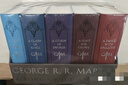 英文原版 冰與火之歌 A Song of Ice and Fire 精裝皮革收藏版1-5盒裝 Game of Thrones 權(quán)利的游戲 美劇原小說 喬治馬丁 綠山墻 曬單實拍圖