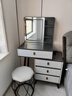 肅音梳妝臺臥室現代簡(jiǎn)約小戶(hù)型化妝臺 套灰款60cm桌+側柜+燈鏡+凳子 送安裝服務(wù) 曬單實(shí)拍圖