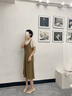 clotho Rennie品牌女裝背帶連衣裙女2025年夏季新款休閑寬松顯瘦小個(gè)子連衣裙 卡其拼米 M 曬單實(shí)拍圖