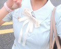 贏夫人（Mrs win）設(shè)計蝴蝶結(jié)胸針氣質(zhì)太陽花水鉆衣服配飾百搭別針領(lǐng)結(jié) 米白色-太陽花 曬單實拍圖