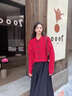 韓璐嬌（hanlujiao）紅色連衣裙2024新款龍年本命年衣服新年戰袍牛角扣開(kāi)衫裙子兩件裝 毛衣+裙子 M 曬單實(shí)拍圖