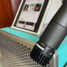 SHURE【SHURE全新正品】 SM57 專(zhuān)業(yè)樂(lè )器演出有線(xiàn)動(dòng)圈麥克風(fēng) 打擊樂(lè )小號薩克斯原聲樂(lè )器吉他音箱擴音話(huà)筒 SM57+桌面支架+5米6.35線(xiàn)材+海綿套 曬單實(shí)拍圖