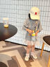 ANDYBABY水杯夏季雙飲大肚杯男女學(xué)生幼兒園上學(xué)tritan直飲吸管大容量水壺 香蕉黃 550ml 【吸嘴*2+背帶】 曬單實(shí)拍圖